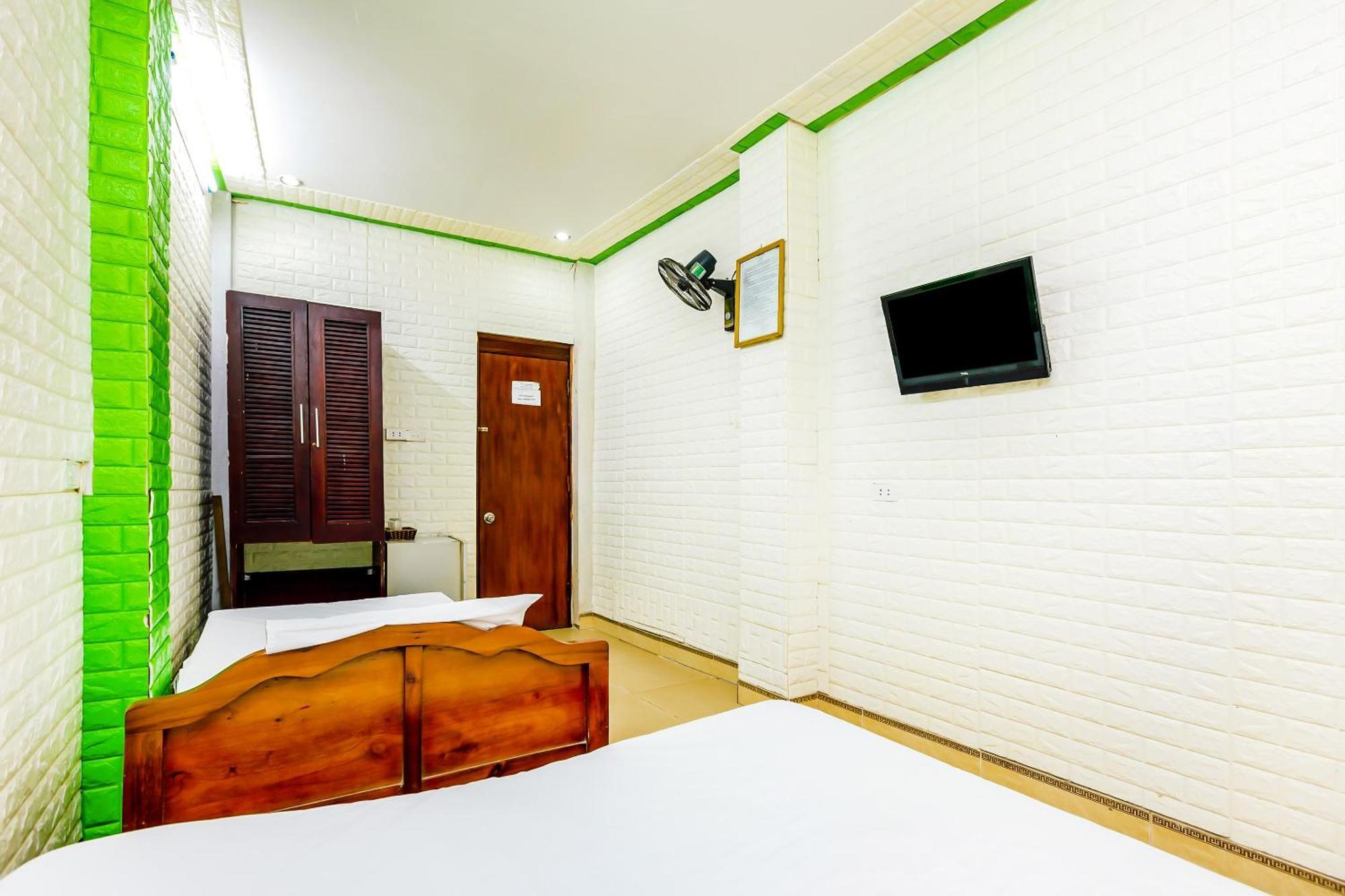 Oyo 604 Queen Hotel Spot-On Hanoi Zewnętrze zdjęcie