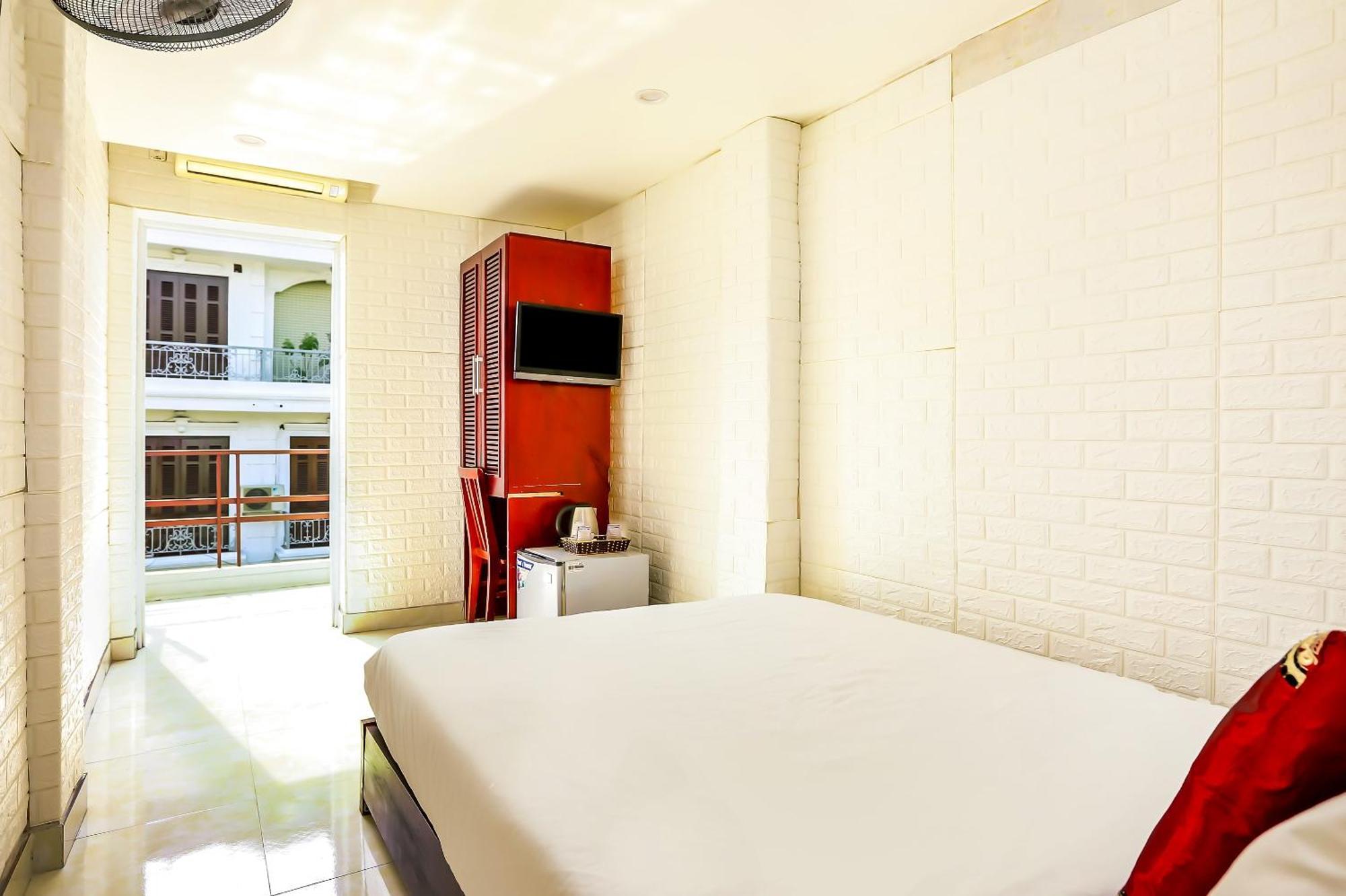Oyo 604 Queen Hotel Spot-On Hanoi Zewnętrze zdjęcie