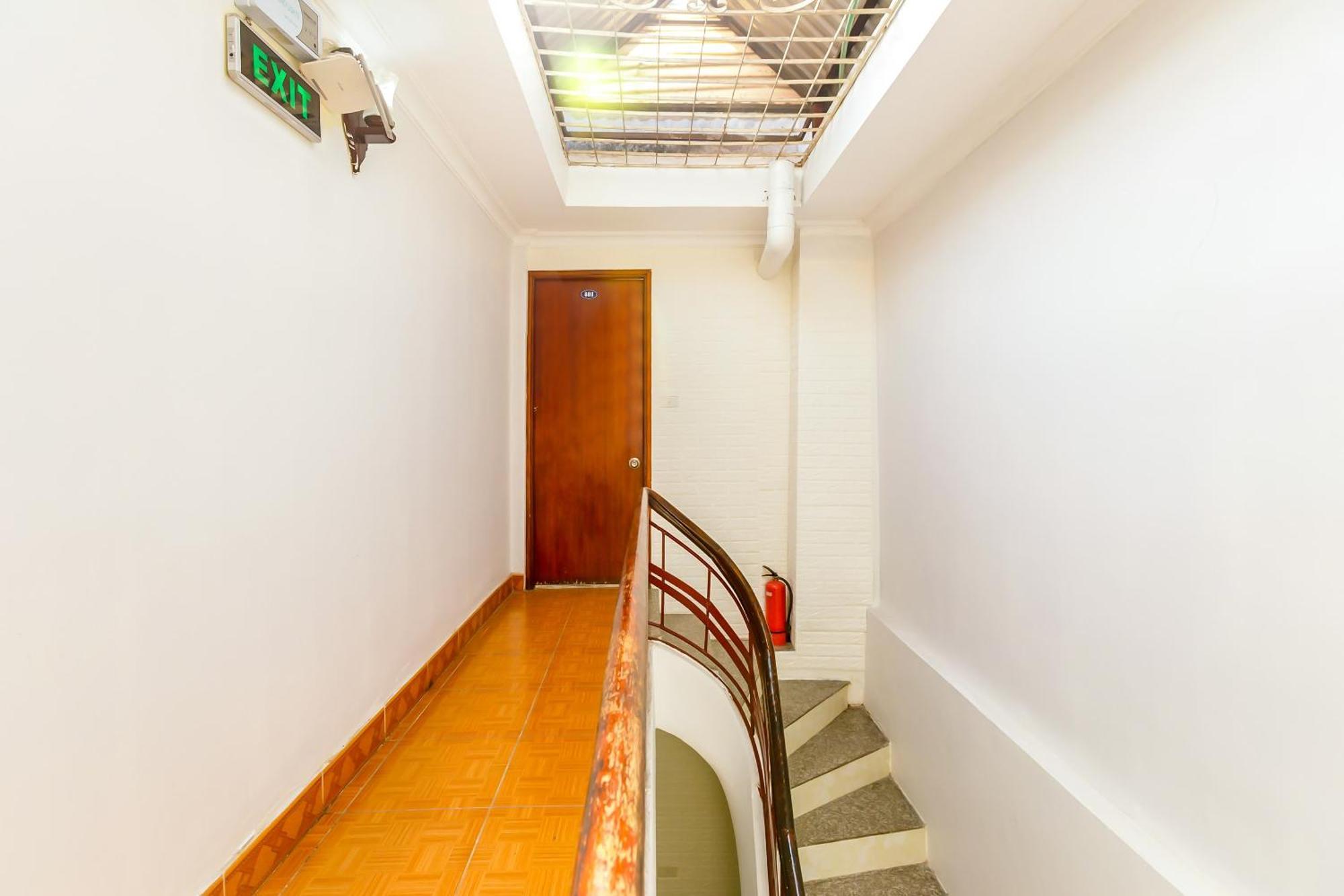 Oyo 604 Queen Hotel Spot-On Hanoi Zewnętrze zdjęcie