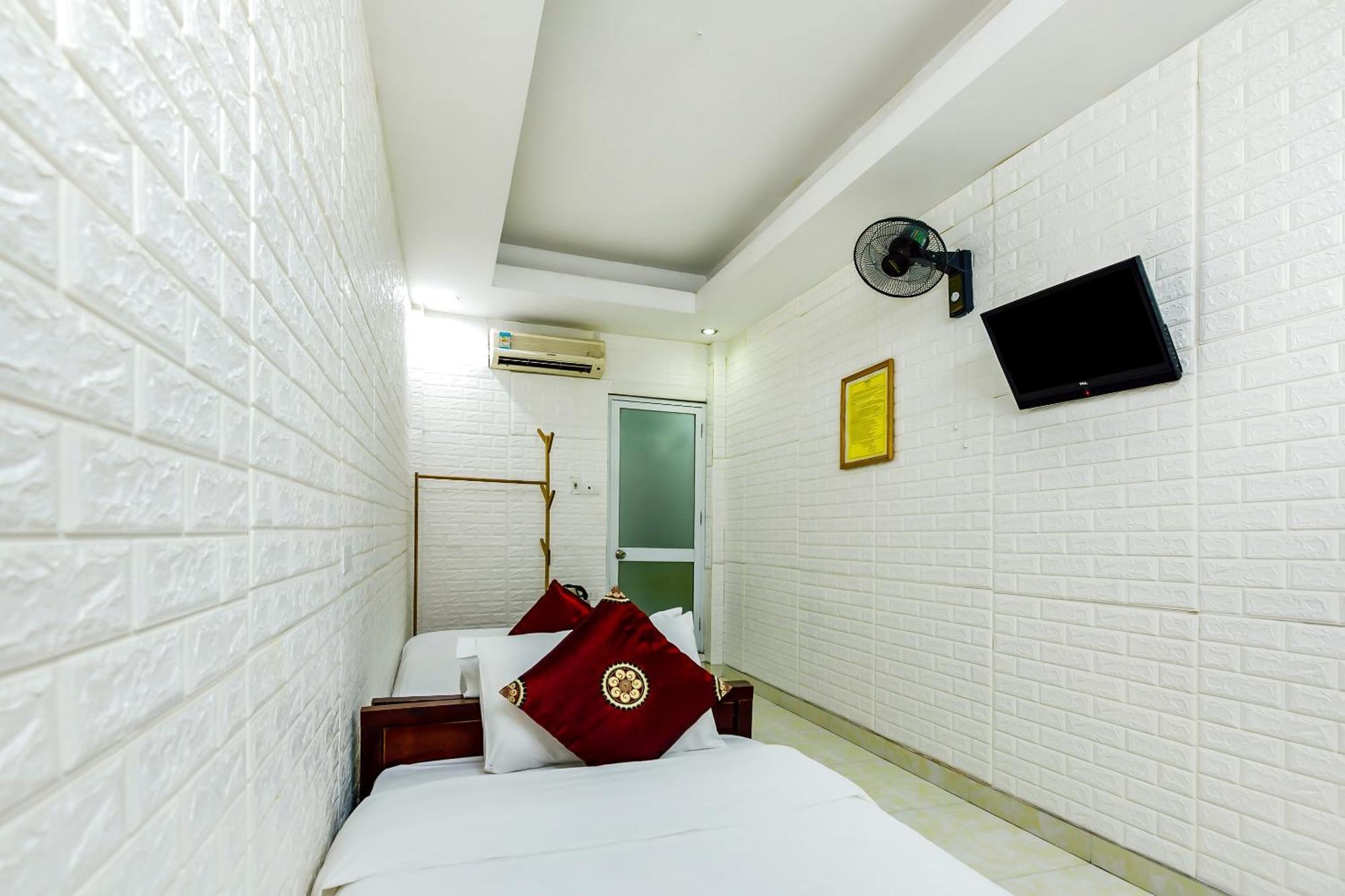 Oyo 604 Queen Hotel Spot-On Hanoi Zewnętrze zdjęcie