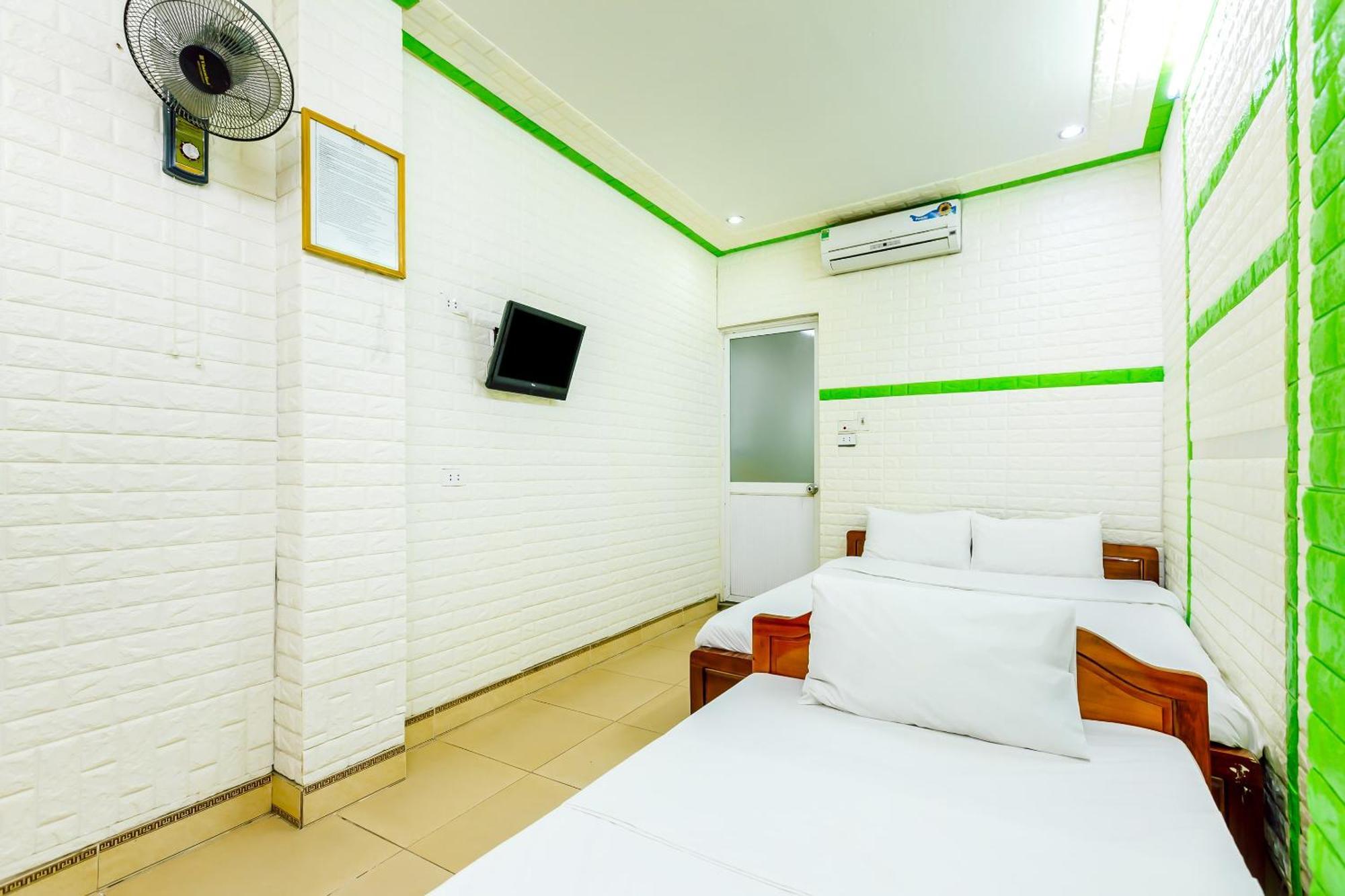 Oyo 604 Queen Hotel Spot-On Hanoi Zewnętrze zdjęcie